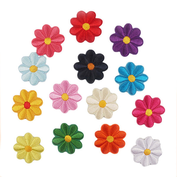 14 Pieces Iron On Patches Embroidered Embellishment For Clothes Clothing Diy Accessories Cute Sewing Appliques Jackets Hats Backpacks Jeans 4*4Cm Pins