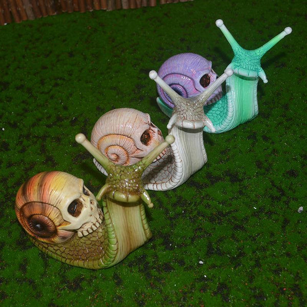 Gothic Skeleton Snail Skull Sculpture Unique Home Decor Sculptures & Figurines