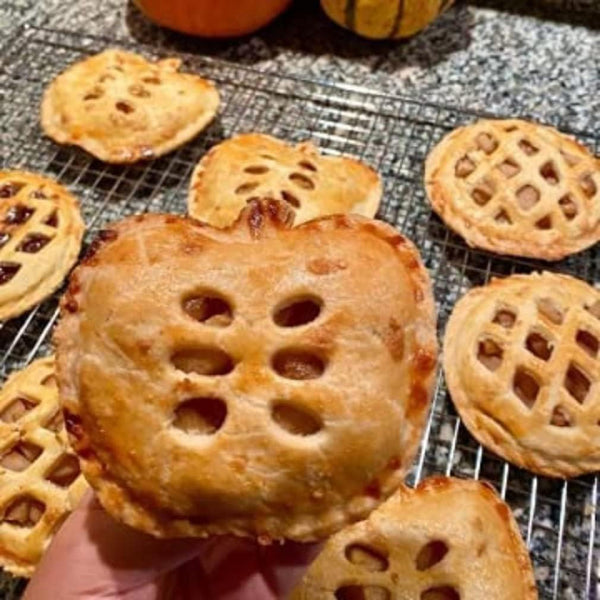 Fall Hand Pie Molds Set Of 3 Apple Pumpkin Acorn Muffin Pans & Baking Moulds