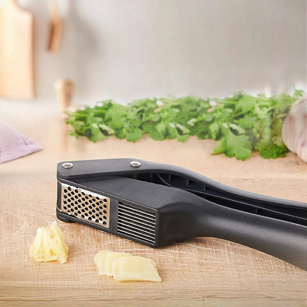 2 In 1 Garlic Press Stainless Steel Kitchen Ginger Non Slip Easy To Clean Black Garlic Presses