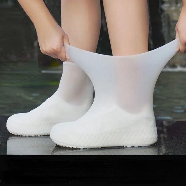 Overshoes 1 Pair Waterproof Silicone Reusable Non Slip Suitable For Outdoor Activities (White Size M) Shoe Covers