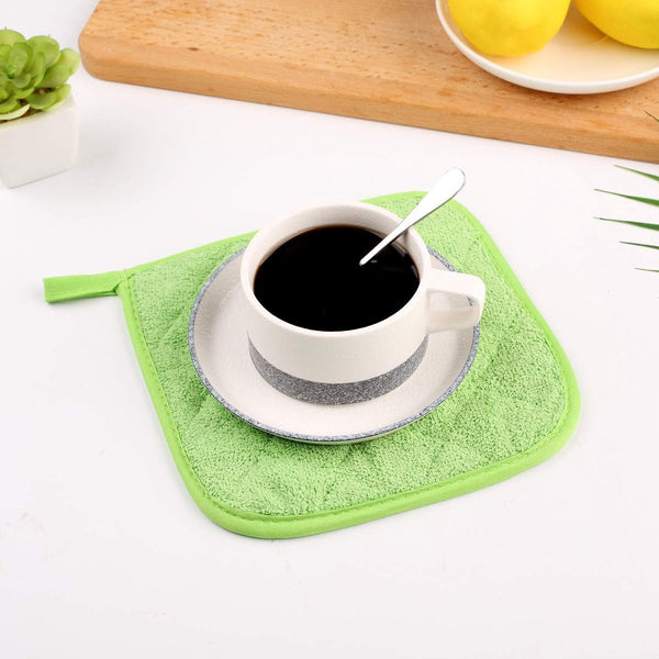 Placemat Set Of 5 Insulation Mats For The Kitchen Heat Resistant Large Coasters Daily Cooking And Baking (Dimensions: 6.5 X Inches Color: Light Green)