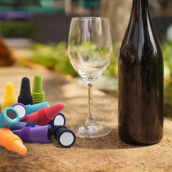 4 Piece Reusable Silicone For Champagne & Wine Bottle Stoppers