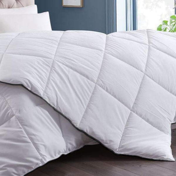 Royal Comfort 350Gsm Luxury Soft Bamboo All Seasons Quilt Duvet Double White Double Bed Comforters