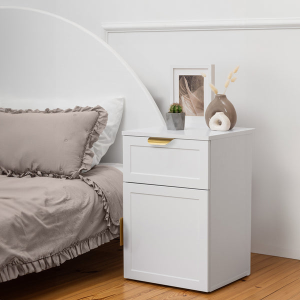 Porto Bedside Table White Hamptons Pull Brass Bedside Tables