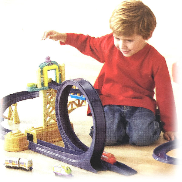 Chuggington Train Motorised Training Yard Loop Ready To Play Set With Diecast Wilson Imagination Play Set Toys