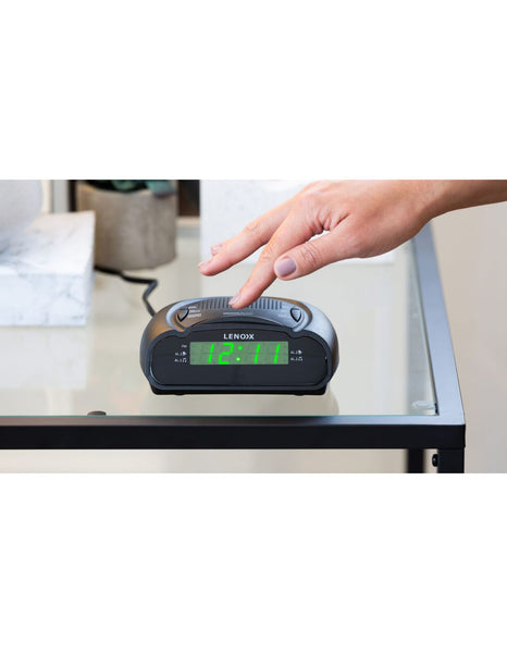 Am/Fm Alarm Clock & Radio W/ Green Led Time Numbering Alarm Clocks & Clock Radios