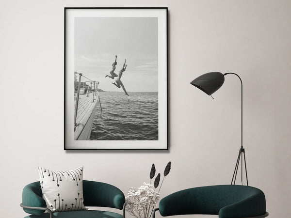 70Cmx100cm Black And White Ocean Jump Frame Canvas Wall Art