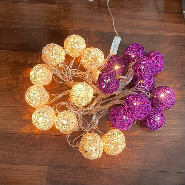 1 Set Of Purple N White 5Cm Rattan Cane 50 Ball Battery Powered Long 5M String Lights Christmas Gift Home Wedding Party Bedroom Decoration Table Centr