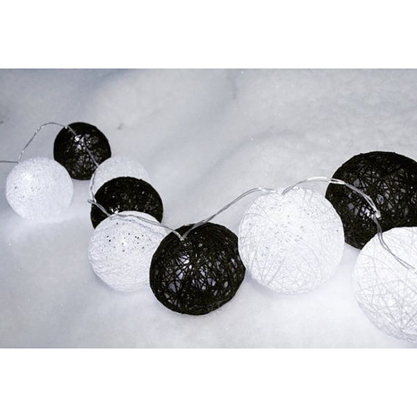 20 Led Black & White Cotton Ball String Lights 5Cm Battery Powered 3M Seasonal Decorations