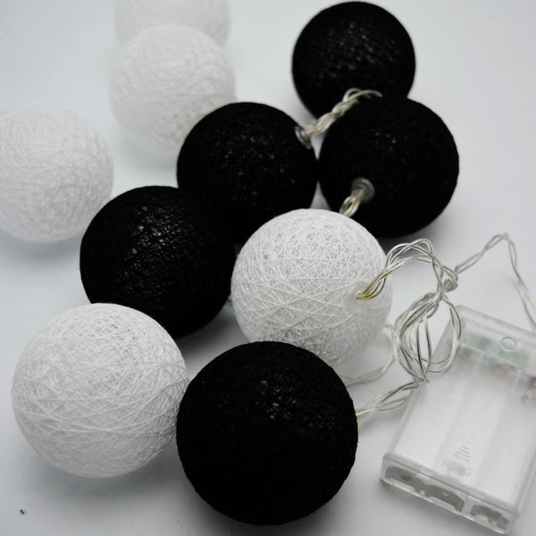 20 Led Black & White Cotton Ball String Lights 5Cm Battery Powered 3M Seasonal Decorations