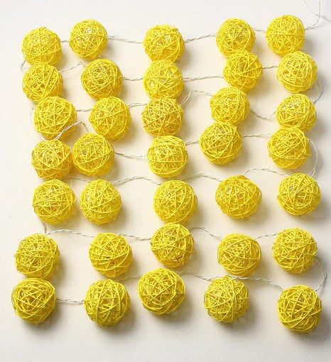 Yellow 5Cm Rattan Cane 20 Ball Battery Power 3M String Lights Christmas Gift Home Wedding Party Bedroom Decoration Table Centrepiece Seasonal Decorati