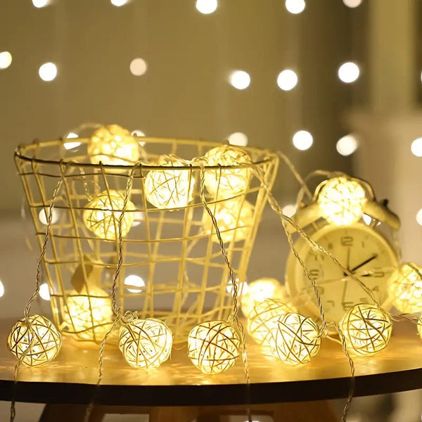 Yellow 5Cm Rattan Cane 50 Ball Battery Power 5M String Lights Christmas Gift Home Wedding Party Bedroom Decoration Table Centrepiece Seasonal Decorati