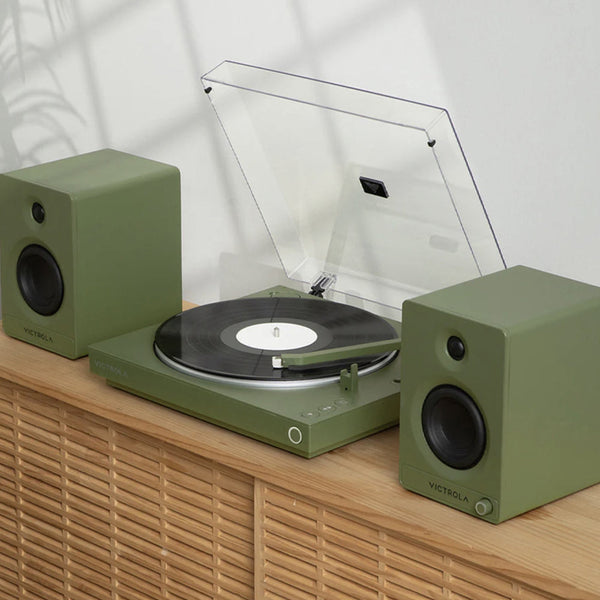 Victrola Automatic Turntable + Tempo Bookshelf Speakers Bundle Green Turntables