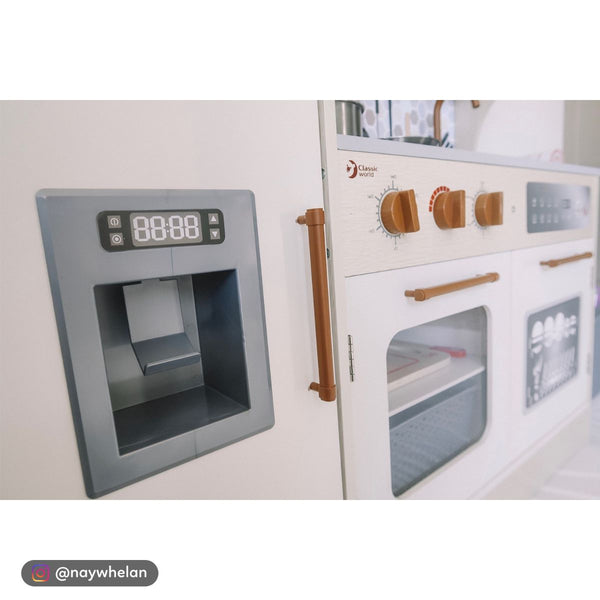 Classic World Superior Kitchen Pretend Kitchens