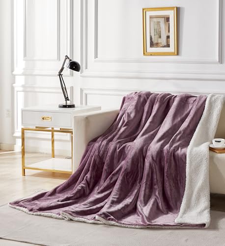 2 In 1 Teddy Sherpa Quilt Cover Set (Mauve Super King) Quilt Covers