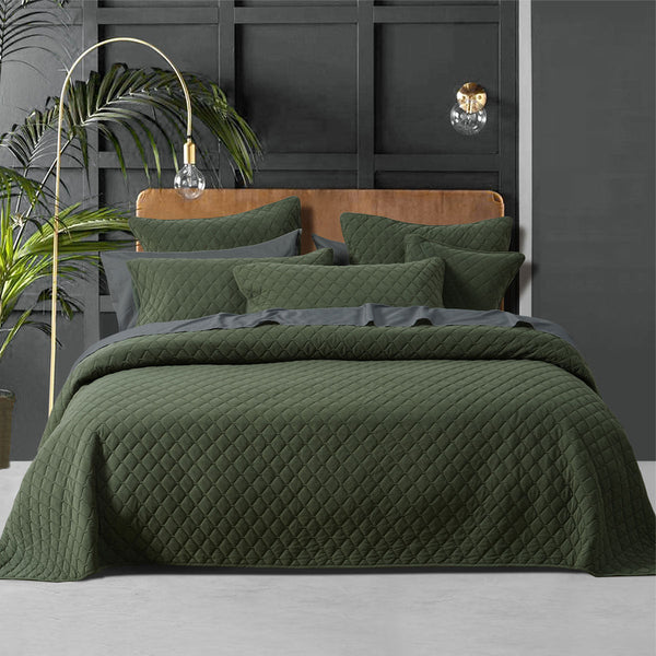 Bianca Lester Olive Velvet Diamond Polyester Coverlet Set Double Bed Quilts