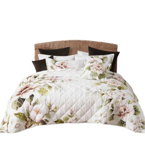 Bianca Rosalia White Floral Printed Quilted Polyester Coverlet Set Queen/King Quilt Covers