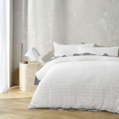 Accessorize Augusta White Ruched Quilt Cover Set For Queen Bed Quilt Covers