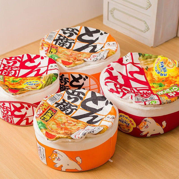 Insulated Winter Pet House Warm Bubble Bucket Dog Kennel Cat Shelter Indoor Orange M Dog Kennels