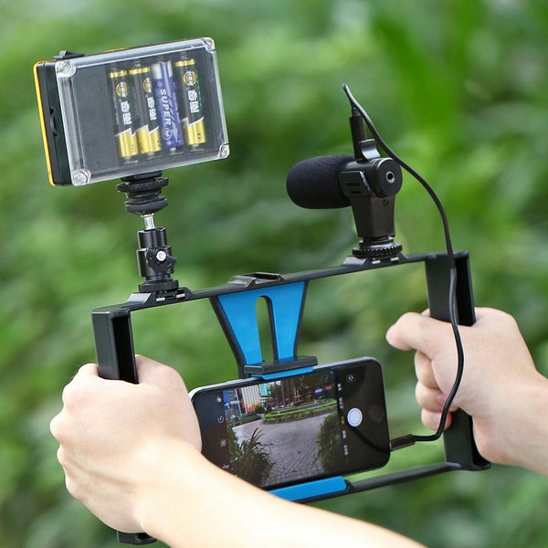 Blue Smartphone Video Rig & Microphone Kit For Live Broadcast Compatible With Iphone Galaxy Huawei Xiaomi Htc Lg Google And More Other Mobile Accessor