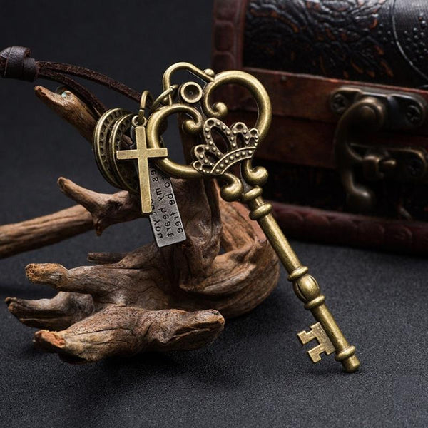 Veile Studios Crown Key Pendant Retro Charms & Pendants