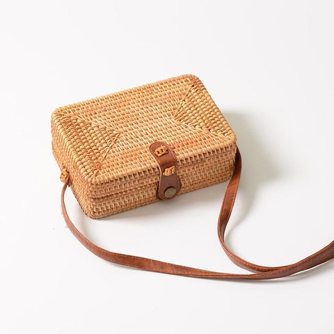 Handmade Square Rattan Bag Autumn Beach Diagonal Purse Vintage Style 19X13x7cm Women's Bags & Handbags