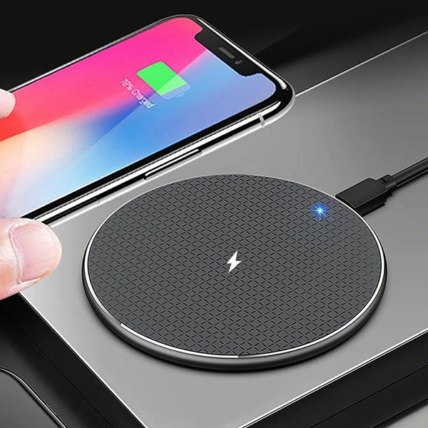 10W Non Slip Smart Cooling Wireless Charger Chargers & Cradles