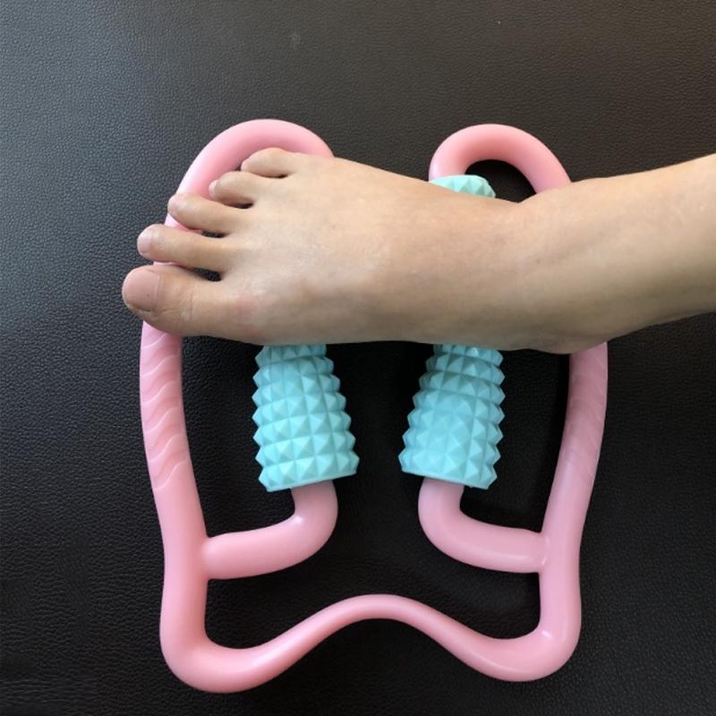 Manual Plastic Steering Wheel Leg Roller Massager Random Colour Massagers