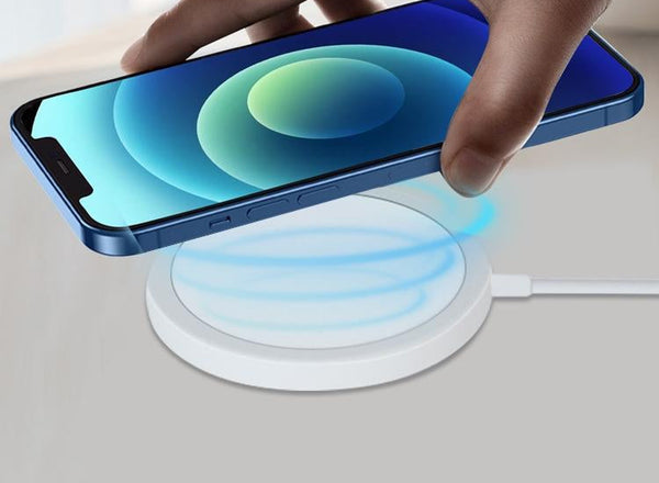 15W Round Magnetic Wireless Charger Chargers & Cradles