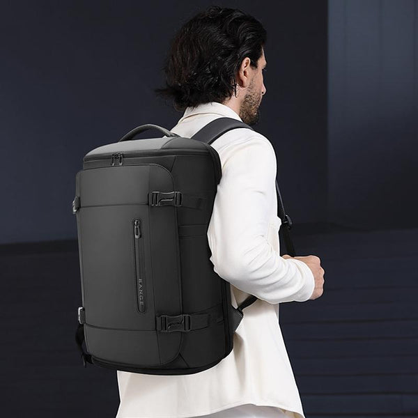 Large Capacity Sports Shoulder Bag With Wet / Dry Separation Bags