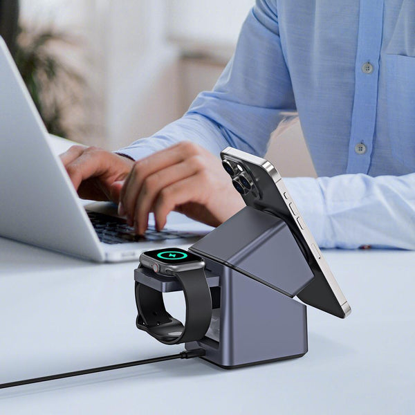 180 Rotating 4 In Magnetic Wireless Charger Grey Chargers & Cradles