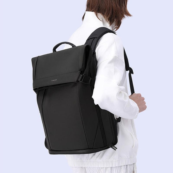 Men Casual Backpack Compact And Stylish Bags