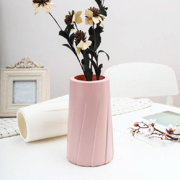 Creative Plastic Vase For Modern Decor Simple Design Blue Vases