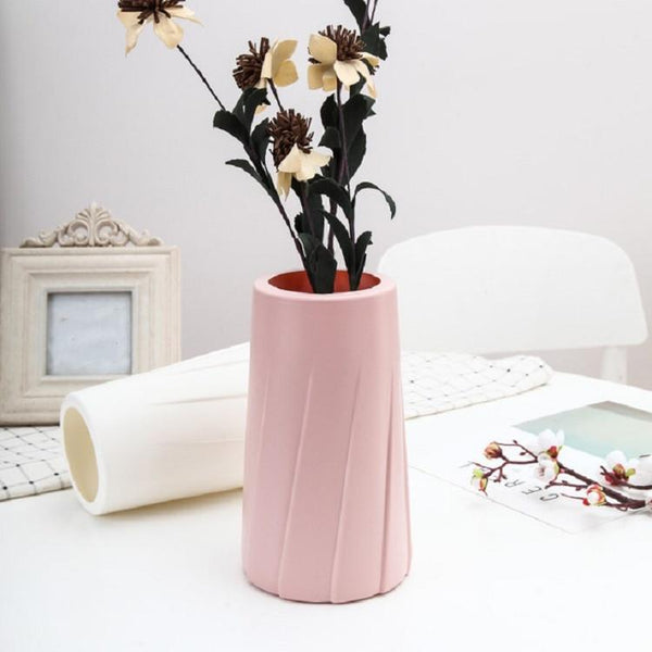 Creative Plastic Vase For Modern Decor Simple Design Blue Vases