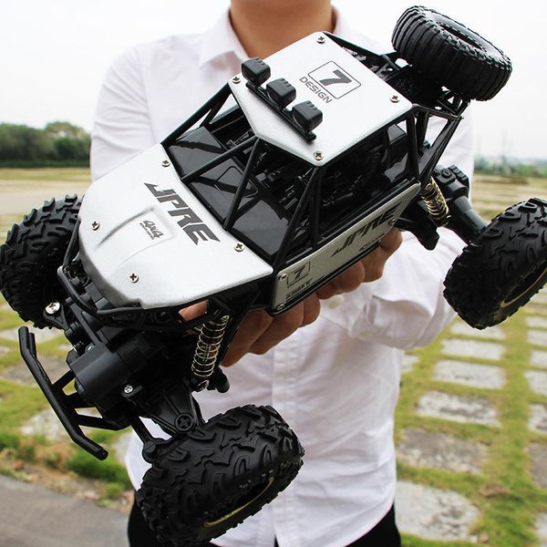 Off Road Climbing Car With 2.4Ghz Remote Control And Double Motors Black Rc Model Vehicles