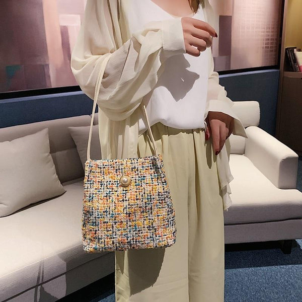 Black Woolen Knit Bucket Bag For Women Onesize Women's Bags & Handbags