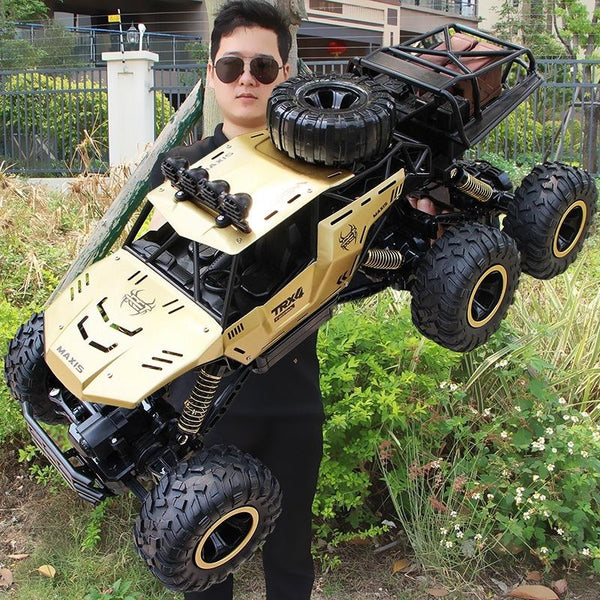 4Wd Oversized Alloy Six Wheel Vehicle Rc Car Gold Rc Model Vehicles