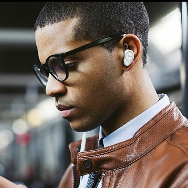 Wireless Bluetooth Earphone With Mic 10M Range Earbuds