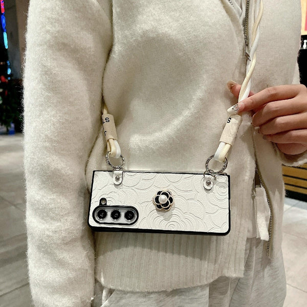 For Samsung Galaxy Z Fold4 5G Camellia Pattern Phone Case With Lanyard Black Cases Covers & Skins