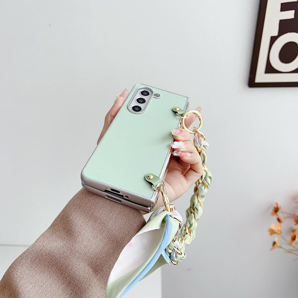For Samsung Galaxy Z Fold4 5G Leather Phone Case With Metallic Paint And Scarf Bracelet Green Cases Covers & Skins