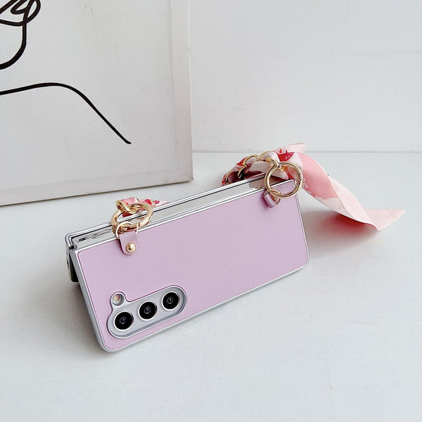 For Samsung Galaxy Z Fold4 5G Leather Phone Case With Metallic Paint And Scarf Bracelet Green Cases Covers & Skins