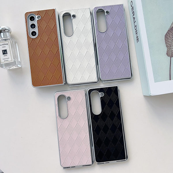 For Samsung Galaxy Z Fold4 5G Checkered Leather Phone Case With Pearlescent Finish Black Cases Covers & Skins