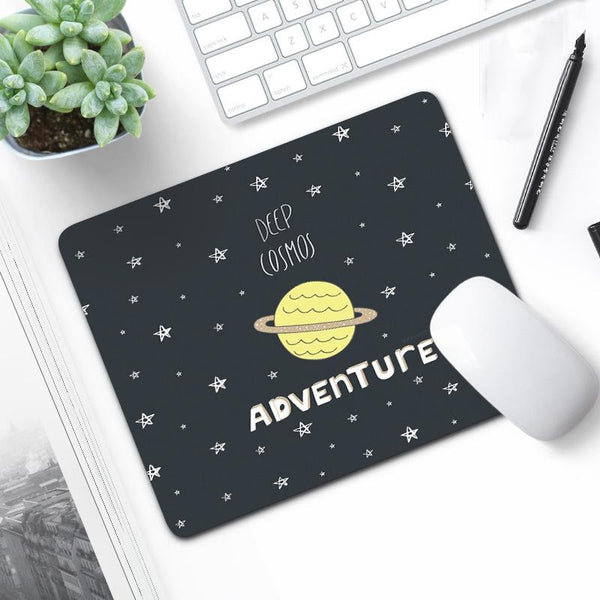 6 Piece Non Slip Mouse Pad Set 21 X 26Cm Thick Rubber Anti Skid Durable Cherry Cat Mouse Pads & Wrist Rests