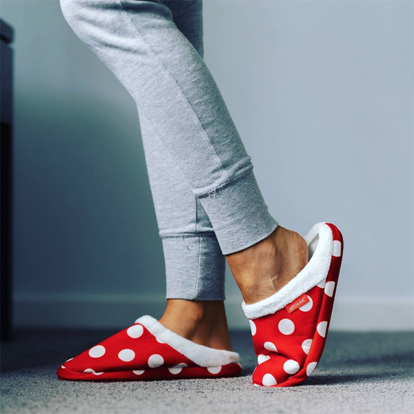 Archline Orthotic On Scuffs Pain Relief Moccasins Red Polka Dot Slippers