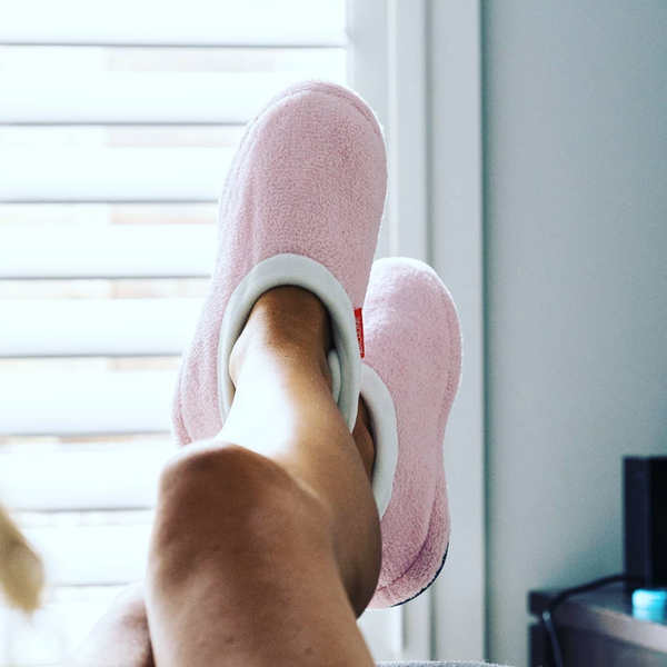 Archline Orthotic Slippers Closed Scuffs Pain Relief Moccasins Pink Comfort Shoes