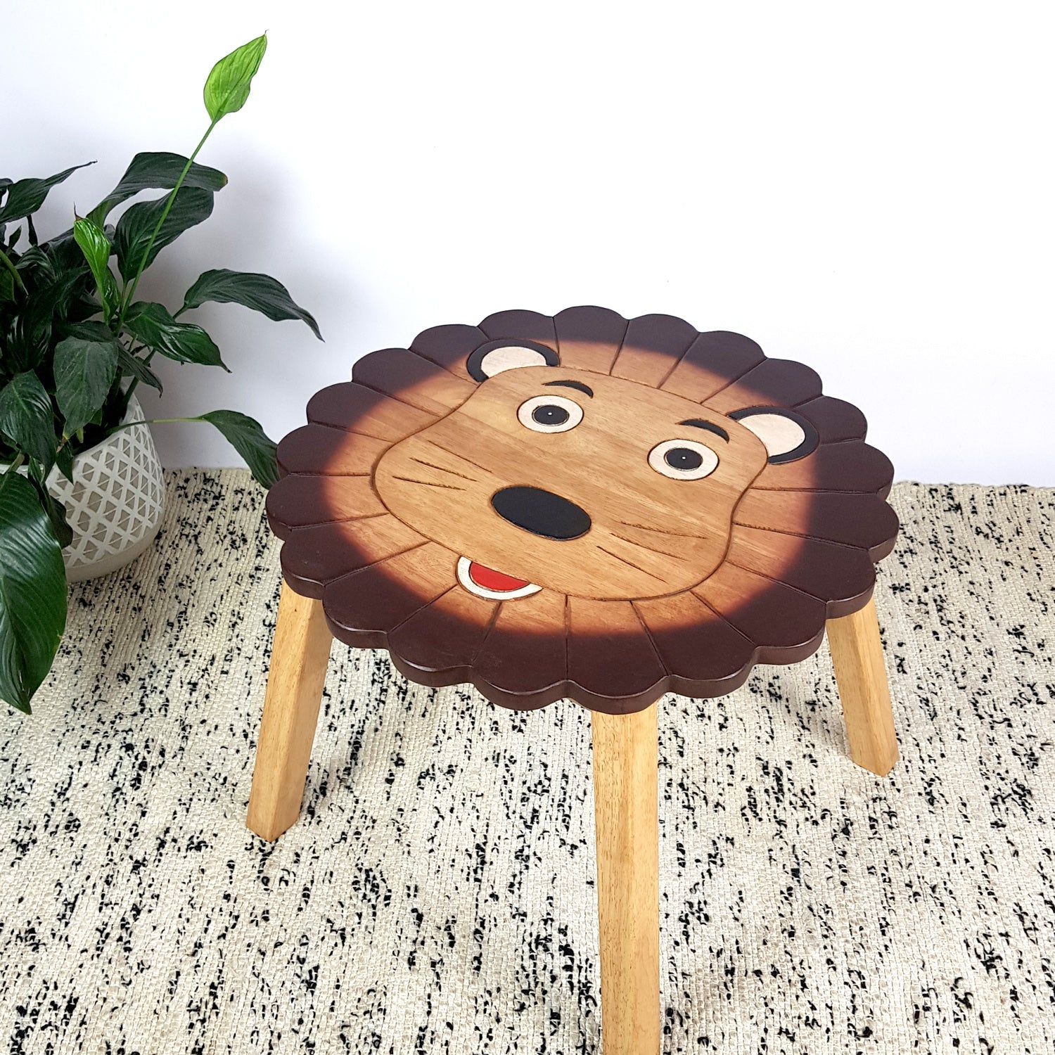 Kids Wooden Table Lion Kids Tables