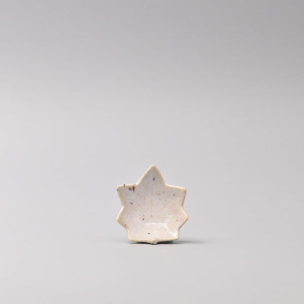 Sauce Dish Maple Leaf 6Cm Ivory Fleck Cups & Saucers