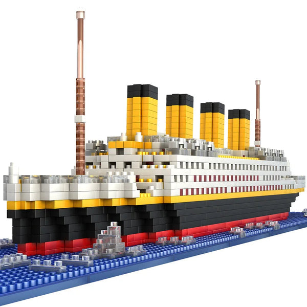 Nneoba Titanic Ship Toy With Led Light Building Toys Sets & Packs