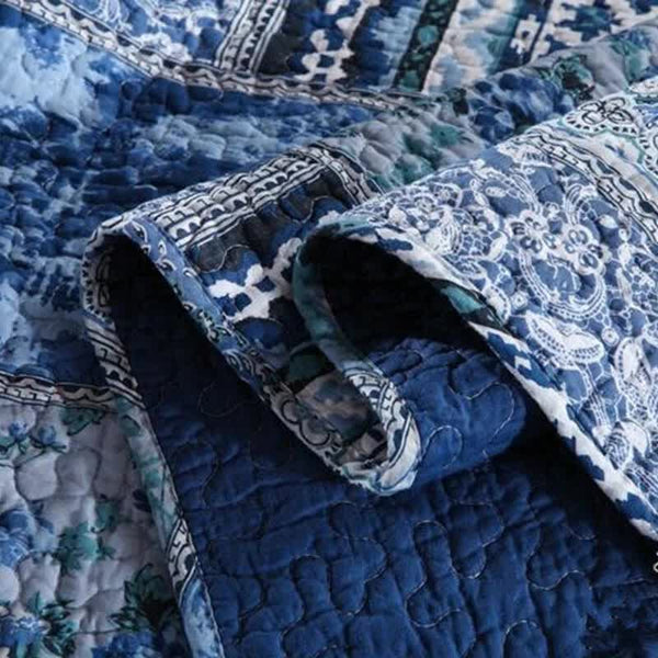 Boho Blue Quilted Coverlet & Pillow Set: Vibrant Cozy Elegance King King Doonas